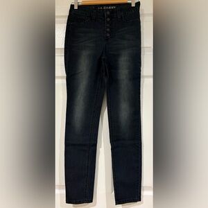 NWOT Almost Famous Stretch Skinny Jeggings size 5